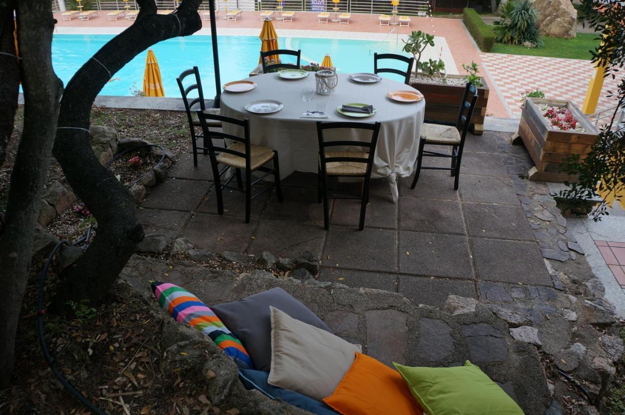 Villaggio Camping Golfo Di Arzachena Cannigione Eksteriør bilde