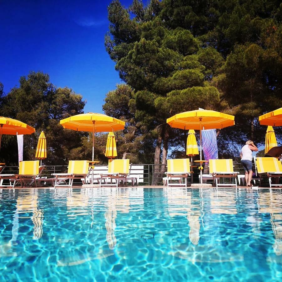 Villaggio Camping Golfo Di Arzachena Cannigione Eksteriør bilde